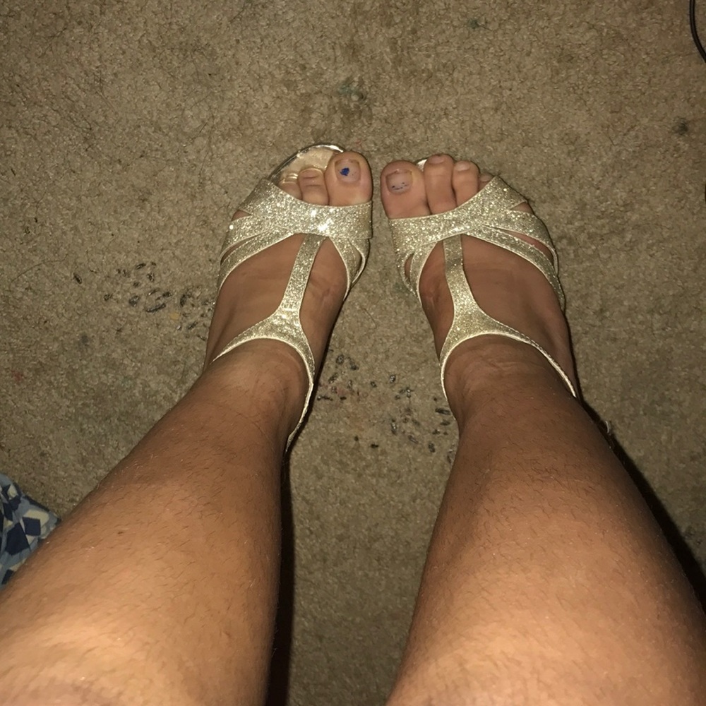 These beautiful pair of sparkly heels!!